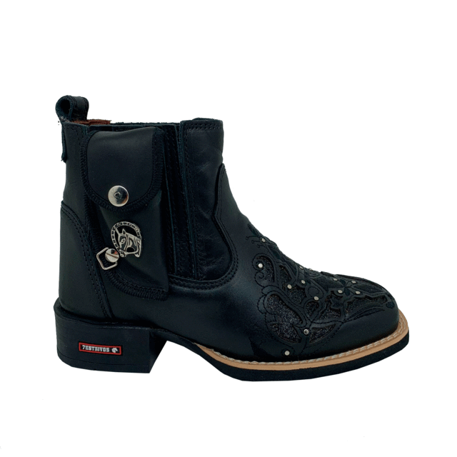 BotinaCanivete Luiza
                                    - Couro Látego Preto | Glitter Preto | Bordado Preto
