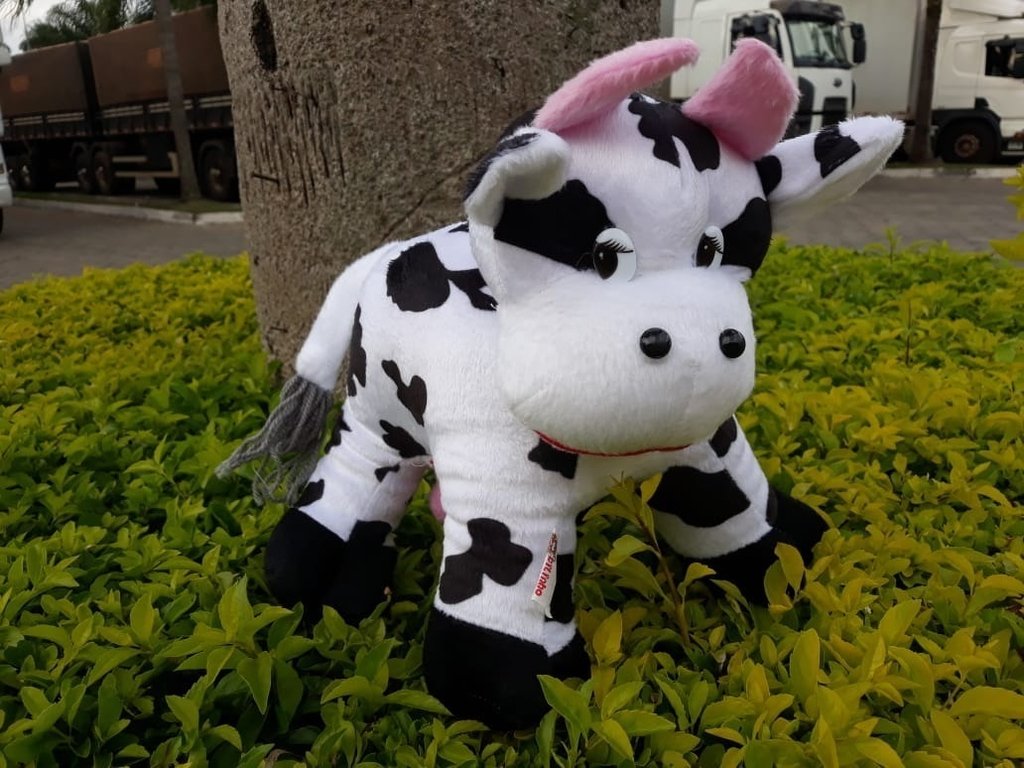Vaquinha De Pelúcia Holandesa