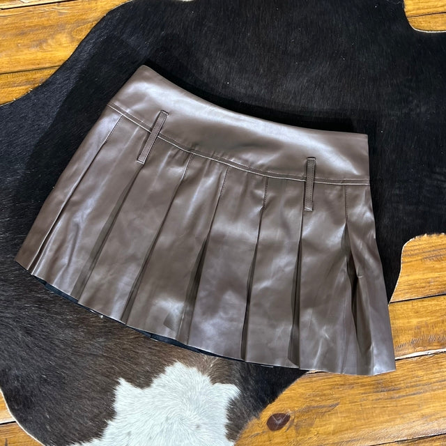 Shorts Saia Maísa De Couro Marrom Café