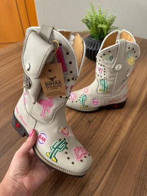 Texana Fabiana Infantil com Kit Canivete - Couro Floatter Branco/Bordado Símbolos